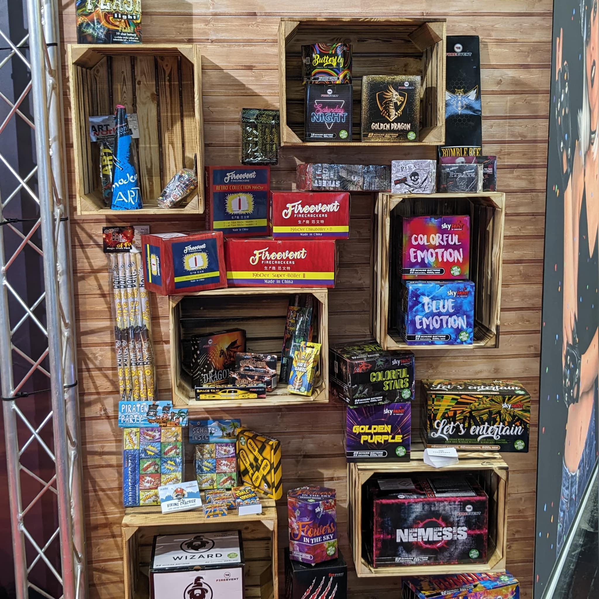 Neue Feuerwerk Produkte auf Spielzeugmesse in Nürnberg