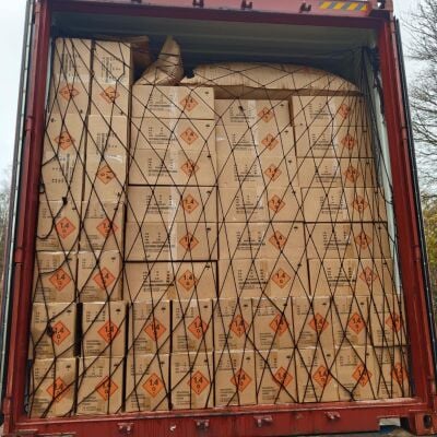 Container mit  Feuerwerk Neuheiten  kommen an bei Pyroland - Container mit  Feuerwerk Neuheiten  kommen an bei Pyroland